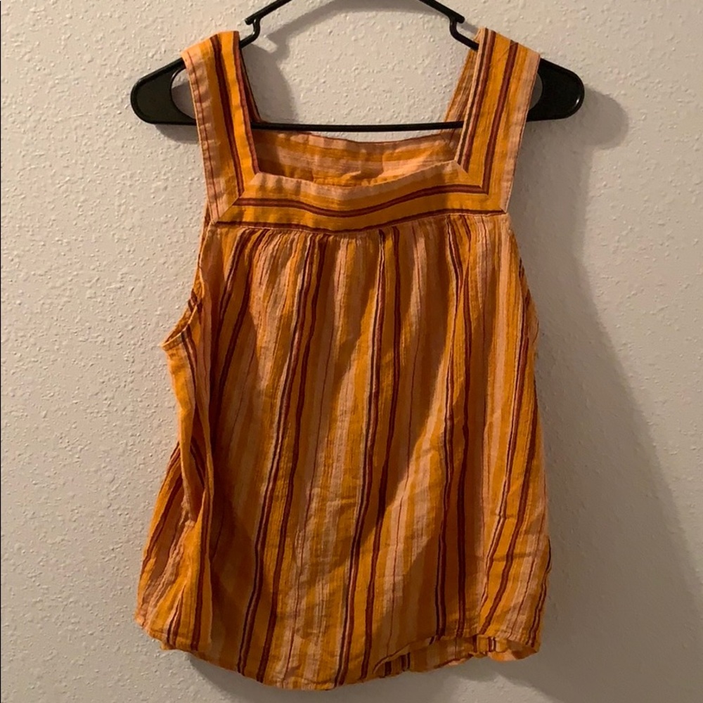 Women’s yellow top